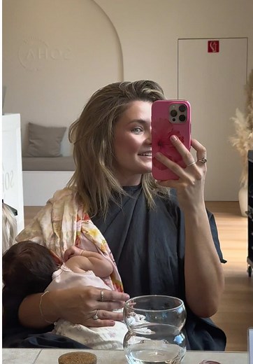 Look I was well overdue for a good cry and it was for no reason in particular either!! 🤣 this vlog was from last week, I actually just got my hair toned even darker today 👀 #mumtok #mumsoftiktok #vlog #hairvlog #hairappointment #fyp
