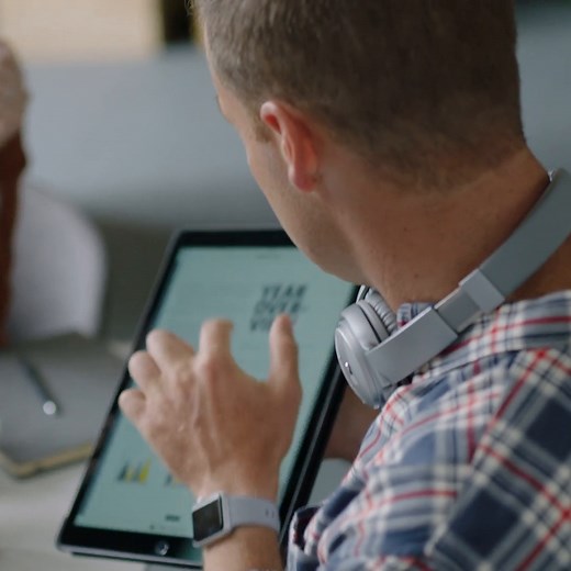 Get inspired with this collection of 10 customer stories and their successful data-driven strategies. ☁️📊🏆 https://go.aws/3NzXmyU | Amazon Web Services