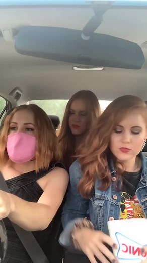 wait for it.. Her at the End!!! 😱☠️ #triplets #taylorred #sisters #sistersfight #pranks #funny #rude #boyfriendcheck #boyfriends