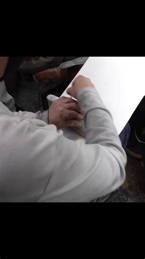 Part 2: The process of making handmade hiking boots in Korea's oldest shoe factory. #shoe #shoemaker #handmade #amazing #foyou