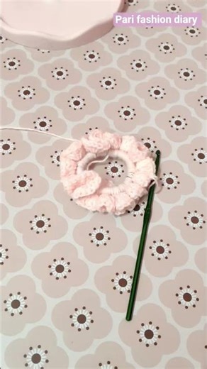 crochet scrunchie...pattern👇🏻 R1: Sc R2: 3Dc. R3: Dc R4: Sc #crochet #handmade #tutorial
