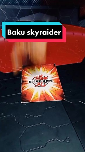 Descubre los Bakugan Skyraiders: Beta Dron, Reptak, Jaakor