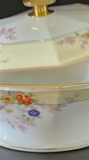 Limoges "Jewel" Pattern Octagonal Covered Vegetable Bowl. www.distinctivevintage.com