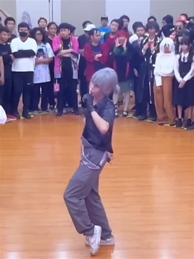 Dancing to Knights of Phantom Thief at Odo Joget Project