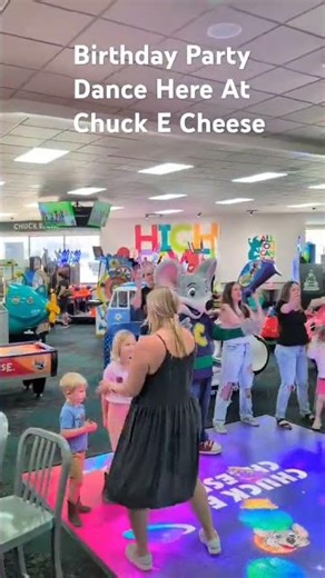 Birthday Party Dance Here At Chuck E Cheese