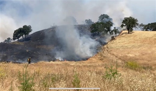 Fire breaks out in Vacaville where crews were conducting prescribed burn