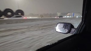 Tons of accidents around Chicago this evening as the snow piles up | Storm Chaser Corey Gerken
