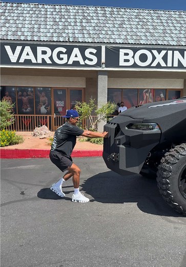 Emiliano Vargas: Fights and Highlights