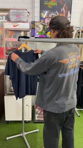 Huge t-shirt drop 7PM | Official Vintage Clothing