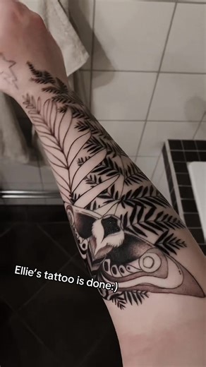 It’s a little dark cuz I’m still a little red plus it’s shiny course I moisturised it:)🌿🦋 #elliewilliams #tattoo #tlou #thelastofus #elliewilliamstattoo
