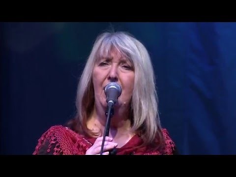 Steeleye Span - Saucy Sailor (Live)