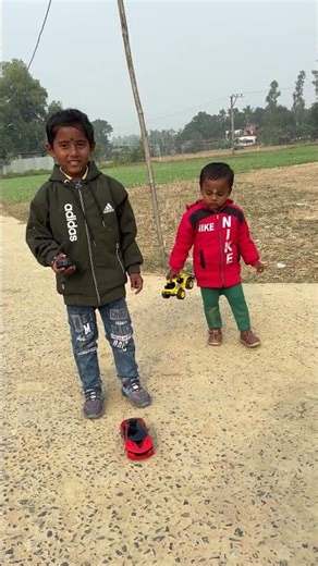 Chhotu bhai ke liye remote wala gadi Lekar Aaya #shorts #trending #viralvideo