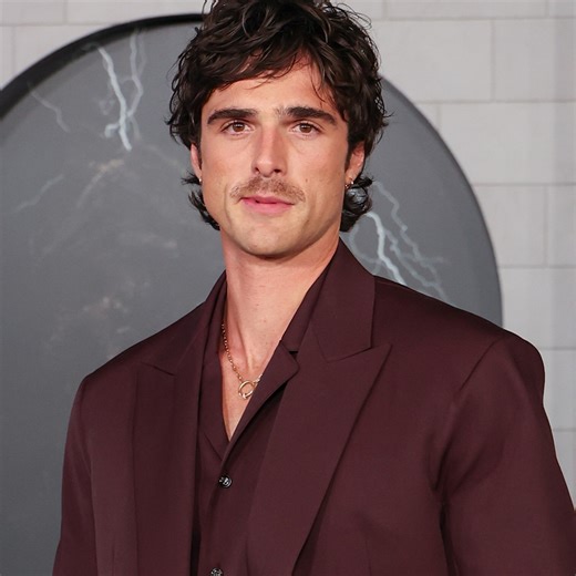 How Jacob Elordi Transformed for Frankenstein With 42 Prosthetics