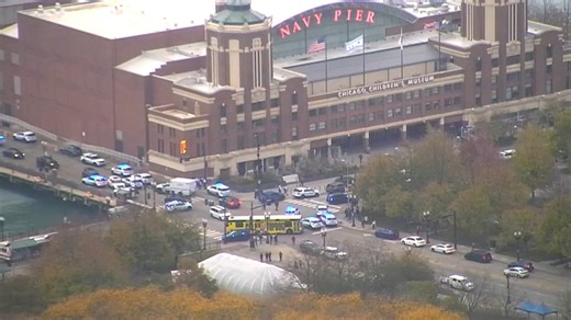 2 shot at popular Navy Pier in Chicago; Pier asks 'everyone to shelter in place'