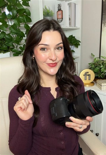 Photographers, I know the struggle, and I am here to help. Once I unlocked the true answer to making money with photography my life changed forever 🥹 #freelancephotographer #photographersoftiktok #productphotography #photographytips #freelancerlife