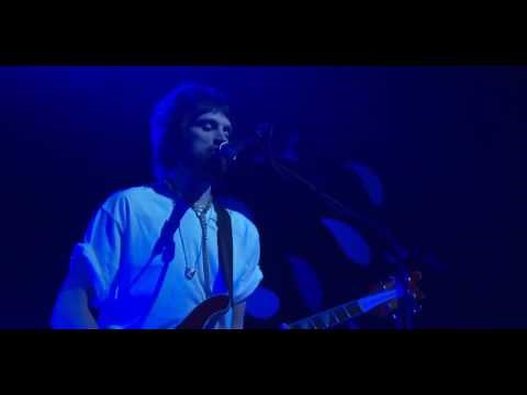 Kasabian - Comeback Kid