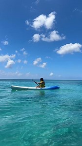 Endless shades of blue, warm ocean breezes, and the rhythm of the waves are calling your name. Stay with us and discover your own version of paradise. | Grand Cayman Marriott