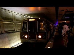 WMATA Metrorail : Vienna Bound CAF 5000 Series Orange Line Train @ Metro Center