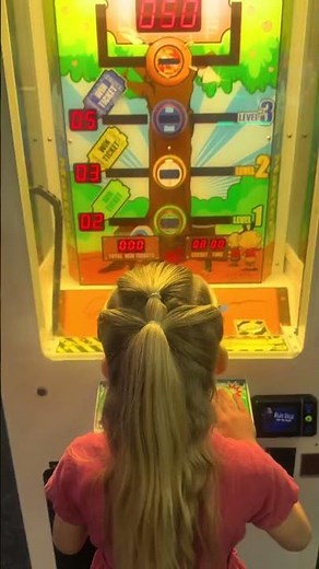 Unlimited Summer Pass at Chuck E Cheese is where it’s at! 🙌🔥🥰 Chuck E