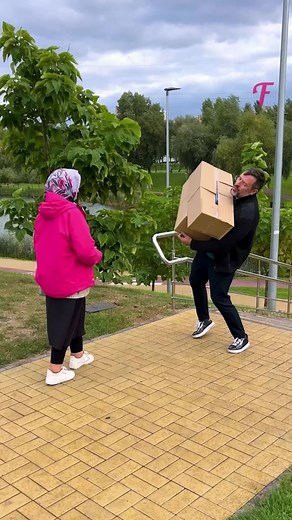 56K views · 385 reactions | The Arrogant Man Meets His Match: A Wise Old Lady's Lesson #FabiosaSketches #Fabiosa #arrogantguy #lifelessons #wisdomprevails #Viral #USA | Fabiosa Fitness | Facebook