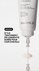 Construisez les fondations pour des cheveux plus sains. Découvrez le OLAPLEX Traitement de longévité du cuir chevelu. | Olaplex