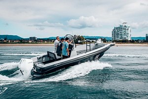 The Captain’s crew catch up with John Haines aboard his freshly-minted Haines Signature Boats 640SF. | The Captain