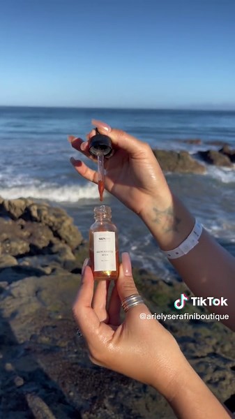 Videos de skinbarbolivianatural (@skinbarbolivianatural) con “Flowers - Miley Cyrus”