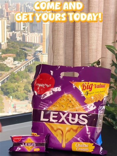 Delicious Munchy's LEXUS Cheese Sandwich Biscuits Now in BIG Packs!