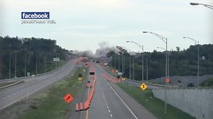 VIDÉO | Une opération de dynamitage plutôt impressionnante a été effectuée hier soir, vers 19h, à Saint-Antonin, sur le chantier de l’autoroute 85. Un cycliste a pu capter ces images. Les détails ici : https://cimtchau.ca/nouvelles/impressionnante-operation-de-dynamitage-sur-le-chantier-de-la-85/ | CIMT Nouvelles