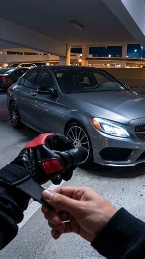 Why Is Nobody Buying the Mercedes AMG C43