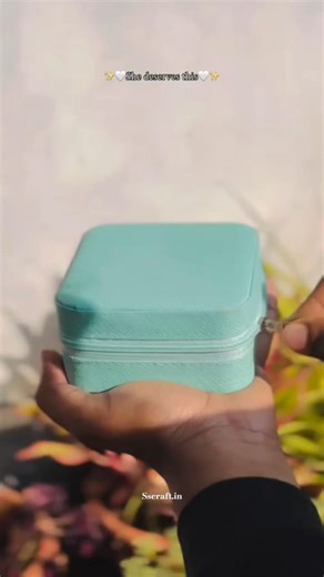 “99% Ladkiyan Is Jewellery Box Ko Pasand Karegi 😍💍#gift #shorts #earrings #holi #trending #viral