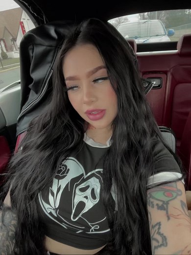 Fallingdevil (@hotfallingdevil_)’s videos with sonido original - user79267361626