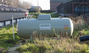 Can I compare home gas tank prices to save on my Calor Gas bill?