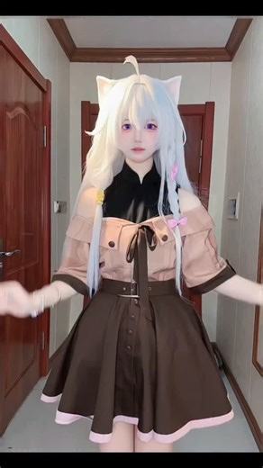 Cosplay content on Instagram: "「小甜TnT」可爱的伊蕾娜!!!😍😘🥰。 。 。 。 #COS #thejourneyofelaina #魔女之旅 #elaina #elainacosplay #chinesecosplay #chinacosplay #chinese #cosplayer #cosplayeranime #cosplayers #原神 #thequintessentialquintuplets #genshin #genshinimpact #genshincosplay #genshincos #vocaloid #honkaistarrail #cute #mihoyo #hsr #animecos #animecosplay #cosplaygirl #elainacos #animecosplays #伊蕾娜"