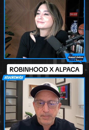 Howard explains why Robinhood should buy Alpaca to power the world's trading behind the scenes 🎤🫳 #hood #alpaca #howardlindzonshow #trading