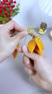 Make simple and pretty aromatherapy pendants with orange peels! #OrangePeelCrafts #OrangePeelPendants #Pendants #UsesOfOrangePeels #PendantDecoration | hand made crafts for kids