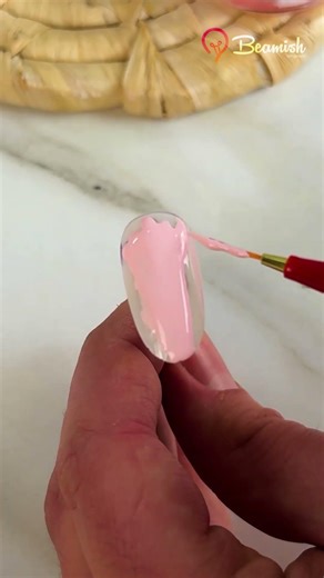 Beginner Nail Painting Method 💅 #easy #nailpainting #trick