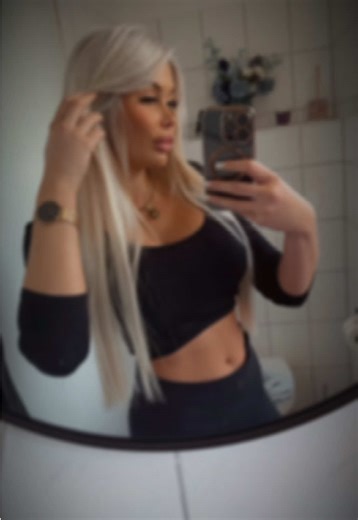 Hello, it‘s meeee #viral #barbie #tik_tok #blonde #ootd