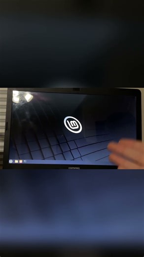 Restoring The Compaq To Stock #compaq #hp #laptop #restore #stock #tech