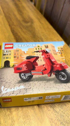 Lego Vespa motorbike completed #lego ￼