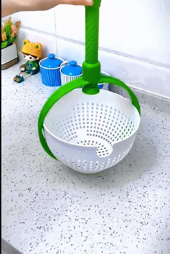 #沥水篮 #旋转沥水篮 #果蔬沥水篮 #洗菜篮 #Drain basket #Rotating drain basket #Washing basket
