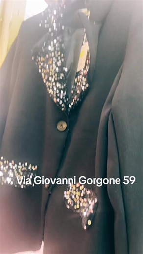 Video di Donnastock ilenia (@ingrossodonnastock) con suono originale - Moody4e