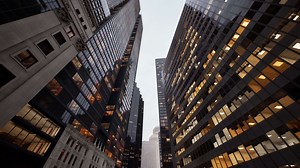 Below view on the skyscrappers in Chicago