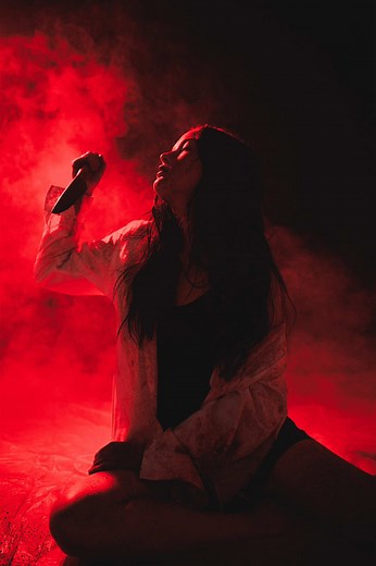 Watch your back 🩸 #nikonphotography #idahophotographer #creativephotographer #photographytiktok #foryoupage