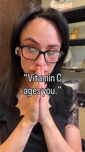 Bountiful UT Master Esthetician | Anti-Aging Skin Care Pro on Instagram: "1.) Ummm no. Vitamin C does not age you. 2.) “natural” is low-key ridiculous in some cases. Can be MORE acidic if not mixed properly. (Lemon juice is one step away from being as acidic as BATTERY acid. Not even kidding.) 3.) Botox cannot fix dehydration. Mix them together? Happy family 🤍 #estheticiantok #skincaretips #skincaretruth #skincarehumor #estheticianlife #skincaremyths #skineducation #realskincare #skincarepro #g