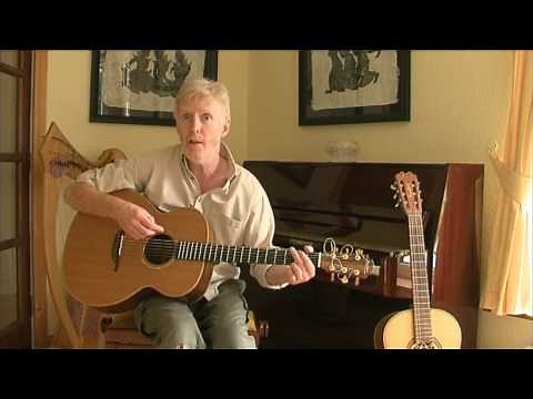 Guitar Tutorial - Molly Malone - Irish Folk Songs