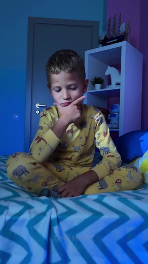 281K views · 3.5K reactions | Huggy Wuggy wants to scare everyone! #reels #halloween #scary | One More | Facebook