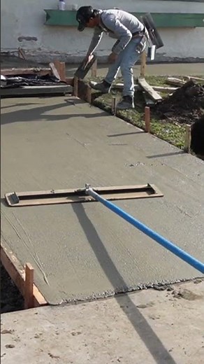 Professional Concrete Finishing Without the Bubbles