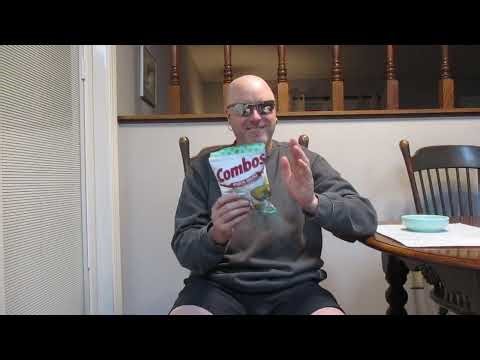 Snack Time 9-Combos Nacho Cheese Baked Pretzel Review