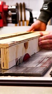 Quick and Easy Router Sled Build #Woodworking #WoodworkingTools #RouterSled #DIYBuilds | Rag 'n' Bone Brown